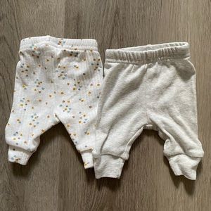 Carters preemie pants 2 pack